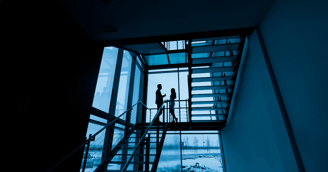 【2026年卒】建設業界・スーパーゼネコンの就活攻略！「地図に残る仕事」の激務と高年収